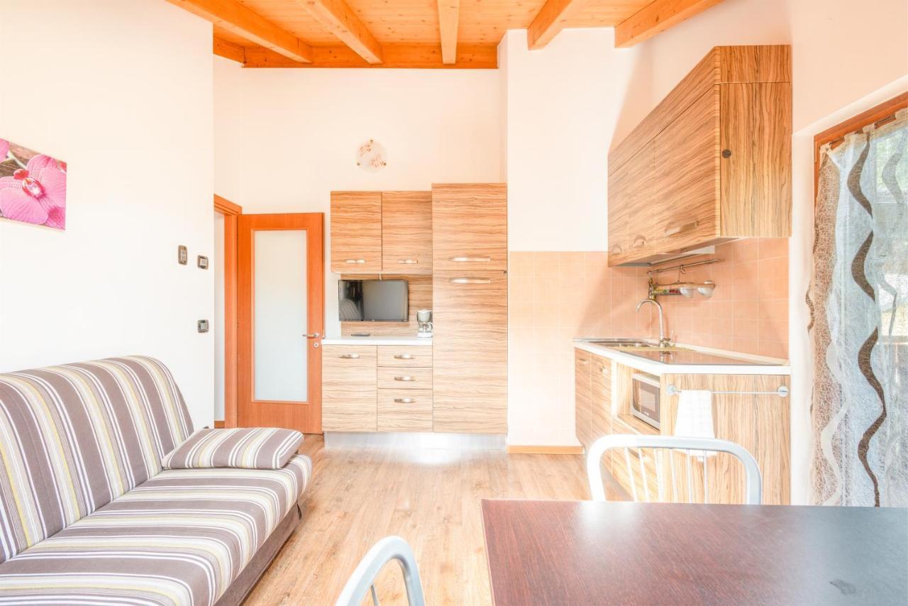 Residence Toli Pieve Di Ledro Exterior foto
